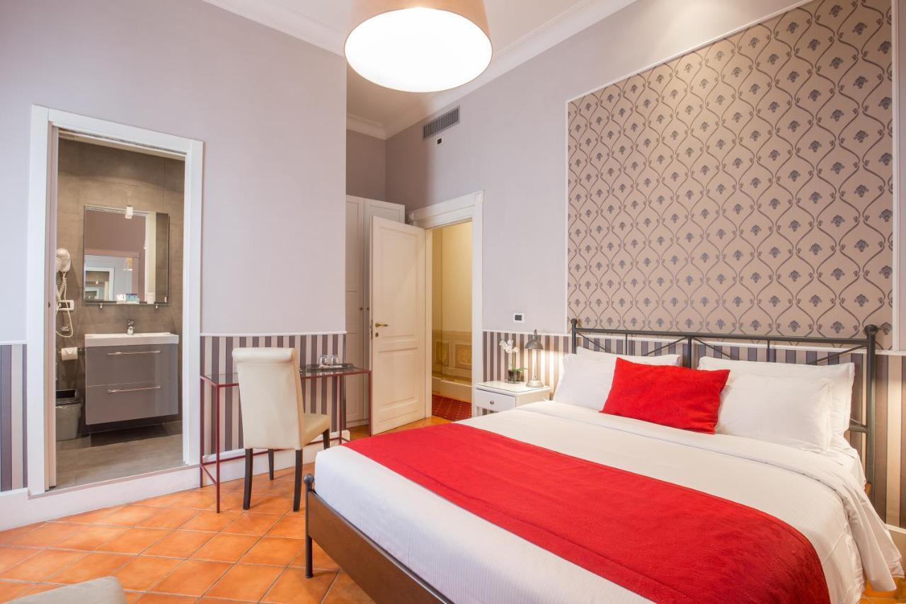 Alojamento de Acomodação e Pequeno-almoço Caesar House Residenze Romane